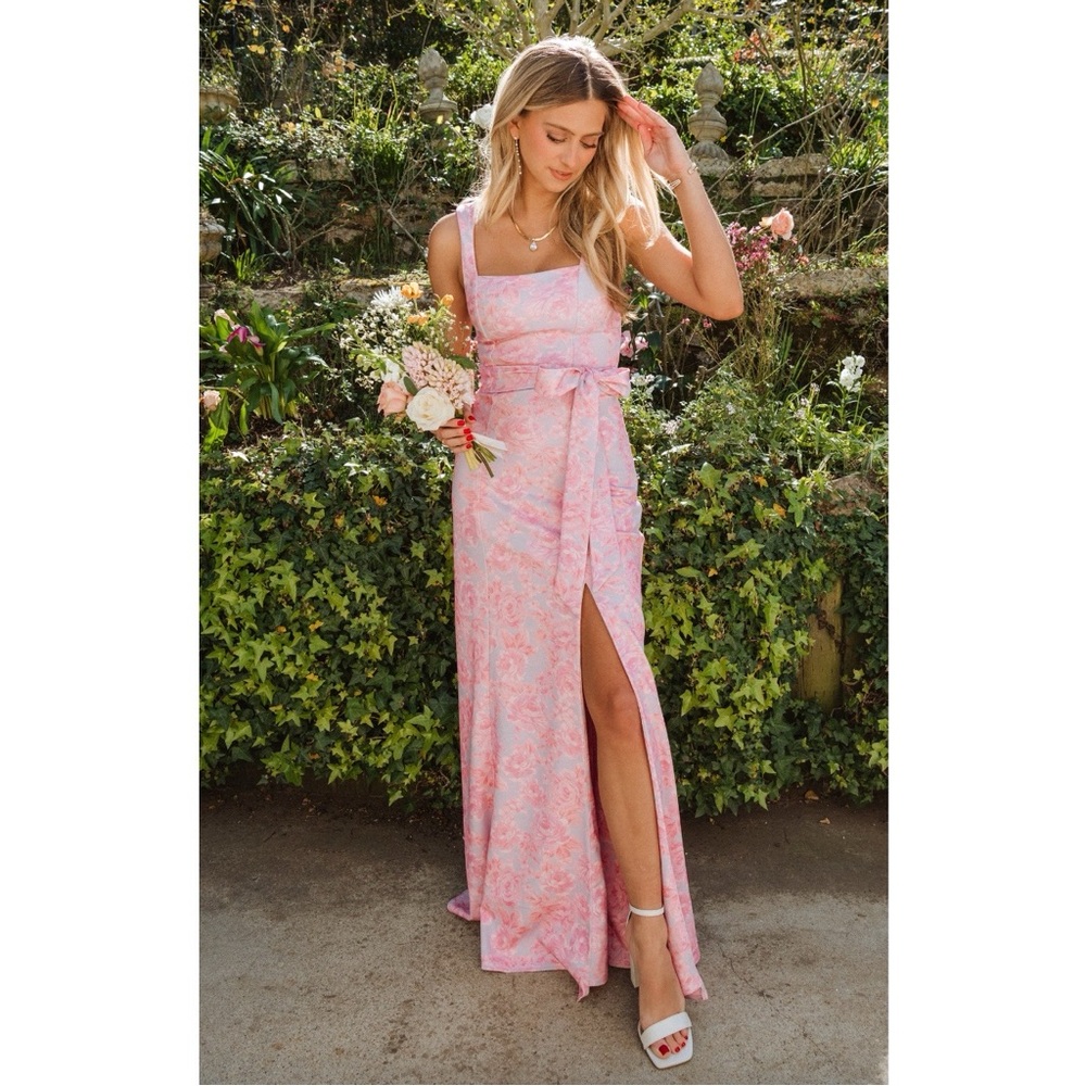 Show Me Your MuMu Paris Gown